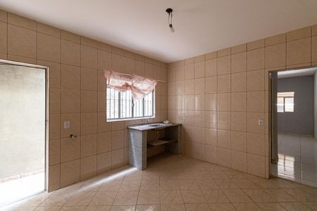 Cozinha de casa para alugar com 1 quarto, 50m² em Parque Santa Rita, São Paulo