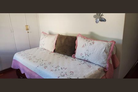 Casa à venda com 3 quartos, 150m² em Vila Alzira, Santo André