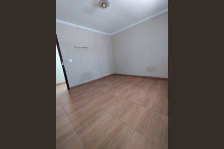 Casa à venda com 2 quartos, 224m² em Piqueri, São Paulo