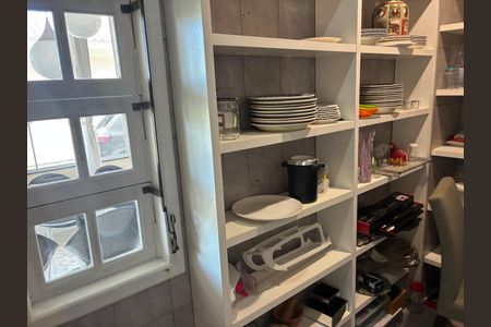 Casa para alugar com 4 quartos, 500m² em Ponta de Baixo, São José