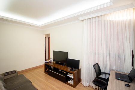 Sala de apartamento à venda com 2 quartos, 85m² em Linda Vista, Contagem