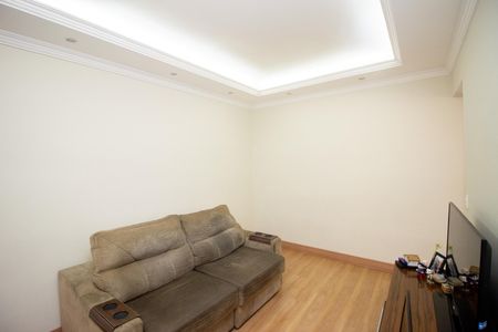 Sala de apartamento à venda com 2 quartos, 85m² em Linda Vista, Contagem