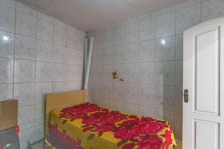 Casa 1 - Quarto 1 de casa à venda com 6 quartos, 242m² em Casa Grande, Diadema