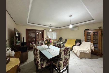 Sala de casa à venda com 3 quartos, 120m² em Feitoria, São Leopoldo