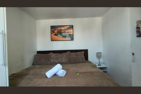 Quarto 1 de apartamento para alugar com 2 quartos, 56m² em Barra Olímpica, Rio de Janeiro