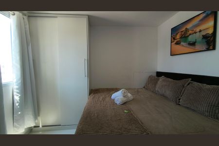 Quarto 1 de apartamento para alugar com 2 quartos, 56m² em Barra Olímpica, Rio de Janeiro