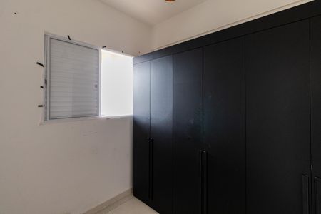 Quarto 1 de apartamento para alugar com 2 quartos, 43m² em Vila Vessoni, São Paulo