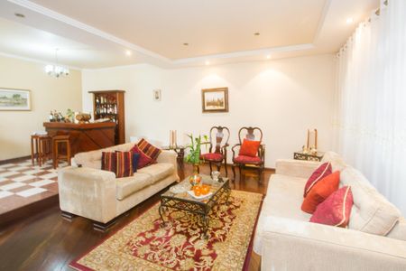 Casa à venda com 4 quartos, 383m² em Santo Amaro, São Paulo