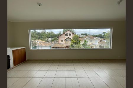 Sala de casa de condomínio para alugar com 3 quartos, 600m² em Parque Sao Paulo, Cotia