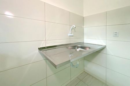 Sala/Cozinha de kitnet/studio para alugar com 1 quarto, 25m² em São Marcos, Belo Horizonte