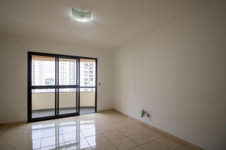 Sala de apartamento para alugar com 3 quartos, 110m² em Chácara Agrindus, Taboão da Serra