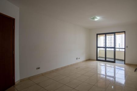 Sala de apartamento para alugar com 3 quartos, 110m² em Chácara Agrindus, Taboão da Serra