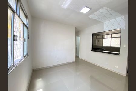 Apartamento à venda com 2 quartos, 45m² em Tomás Coelho, Rio de Janeiro