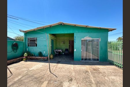 Fachada de casa à venda com 3 quartos, 100m² em Santo Afonso, Novo Hamburgo