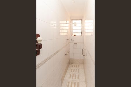 Banheiro da Suíte de casa para alugar com 3 quartos, 300m² em Parque Vitoria, São Paulo