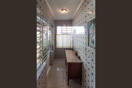 Sala - Entrada de casa para alugar com 3 quartos, 300m² em Parque Vitoria, São Paulo