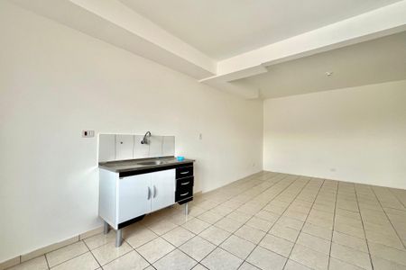 Cozinha de kitnet/studio para alugar com 1 quarto, 30m² em Jardim Oriental, São Paulo