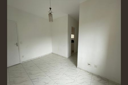 Sala de apartamento para alugar com 2 quartos, 576m² em Bairro Jardim Nossa Senhora das Graças, Cotia