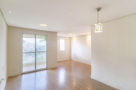 Sala de apartamento para alugar com 2 quartos, 67m² em Jardim Casablanca, São Paulo