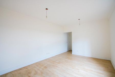 Sala de apartamento para alugar com 2 quartos, 55m² em Parque Industriario, Santo André