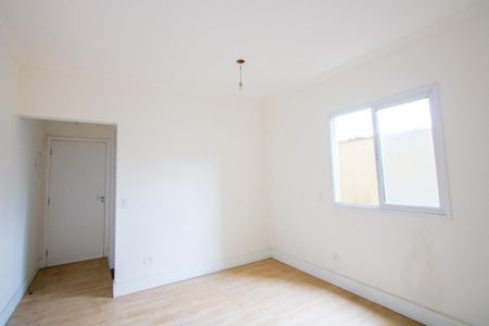 Sala de apartamento para alugar com 2 quartos, 50m² em Parque Industriario, Santo André