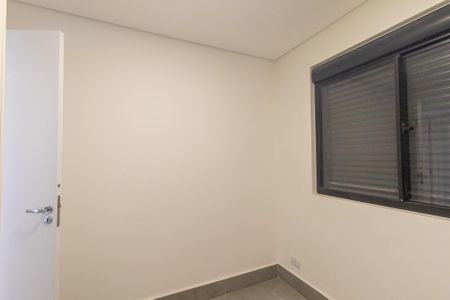 Quarto 1 de apartamento para alugar com 2 quartos, 51m² em Hauer, Curitiba