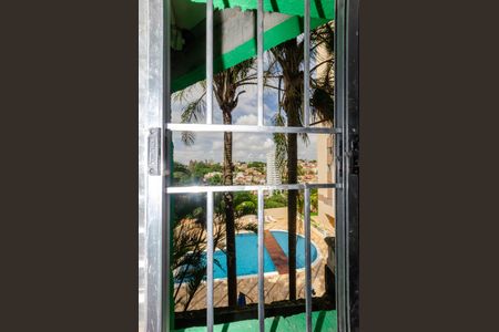 Sala - Janela de casa para alugar com 2 quartos, 45m² em Vila Pereira Barreto, São Paulo