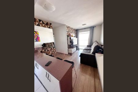 Apartamento à venda com 3 quartos, 74m² em Vila Galvão, Guarulhos