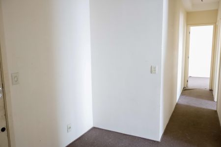 sala de apartamento à venda com 3 quartos, 50m² em Bussocaba, Osasco