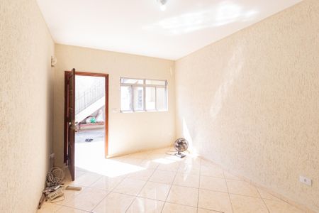 Sala de casa para alugar com 3 quartos, 170m² em Jardim Sao Pedro, Carapicuíba