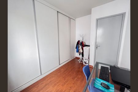 Quarto 2 de apartamento à venda com 3 quartos, 70m² em Pompéia, Belo Horizonte
