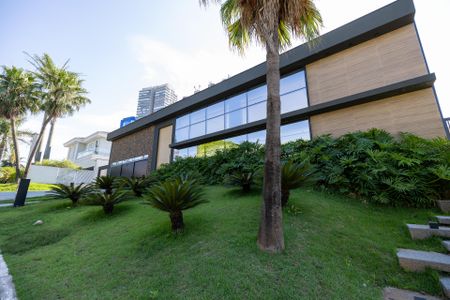 Fachada da Casa de casa de condomínio à venda com 4 quartos, 640m² em Alphaville Residencial Dois, Barueri