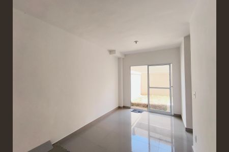 Sala de apartamento para alugar com 2 quartos, 80m² em Medeiros, Jundiaí