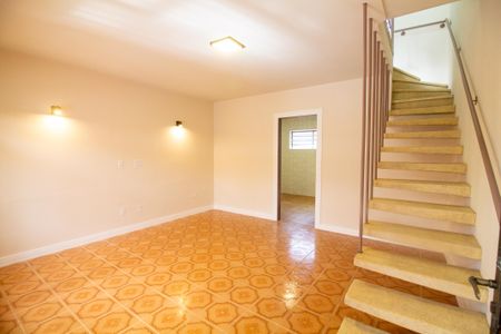 Sala de casa para alugar com 2 quartos, 116m² em Vila Congonhas, São Paulo