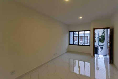 Sala de casa para alugar com 3 quartos, 140m² em Vila Carrão, São Paulo