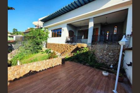 Casa à venda com 2 quartos, 168m² em Tauá, Rio de Janeiro