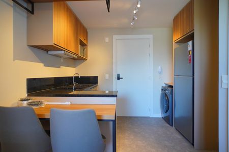Cozinha de apartamento à venda com 1 quarto, 29m² em Boa Vista, Porto Alegre