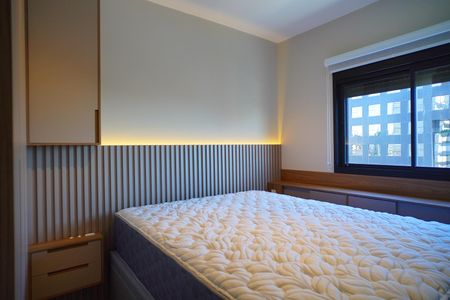 Quarto de apartamento à venda com 1 quarto, 29m² em Boa Vista, Porto Alegre