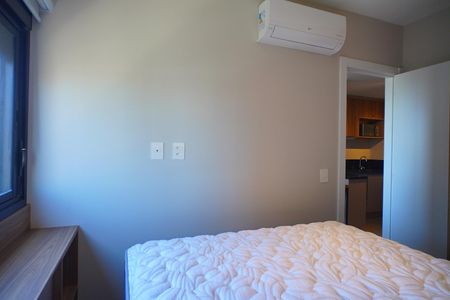 Quarto de apartamento à venda com 1 quarto, 29m² em Boa Vista, Porto Alegre