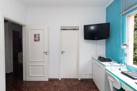 Quarto Suíte 1 de casa para alugar com 4 quartos, 230m² em Horto Florestal, São Paulo