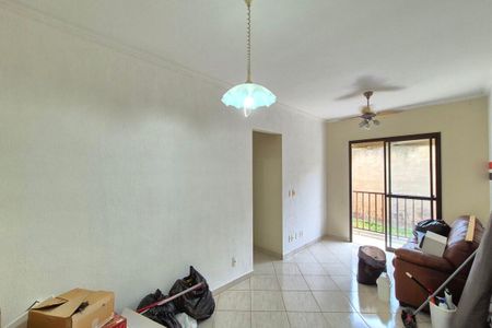 Sala de apartamento à venda com 3 quartos, 65m² em Jardim das Bandeiras, Campinas