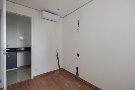 Quarto 1 de apartamento para alugar com 2 quartos, 40m² em Cidade Jardim, São Paulo