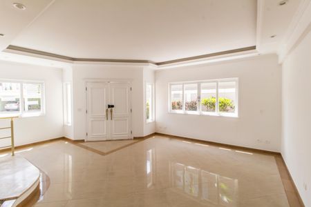 Sala de casa de condomínio à venda com 4 quartos, 600m² em Alphaville, Santana de Parnaíba