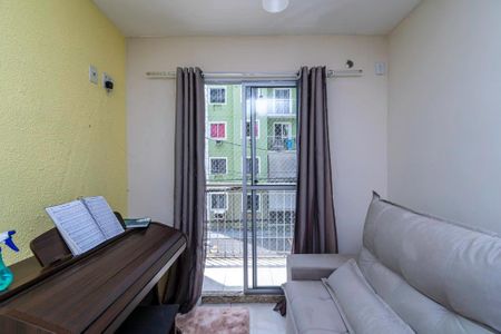 Sala de apartamento para alugar com 3 quartos, 45m² em Irajá, Rio de Janeiro