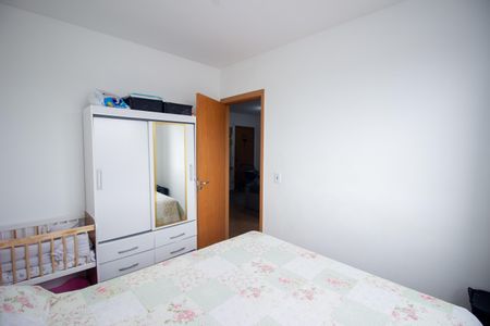 Quarto 2 de apartamento à venda com 2 quartos, 41m² em Bom Jesus, Contagem