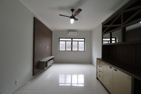 Sala de apartamento para alugar com 4 quartos, 142m² em Jardim Macedo, Ribeirão Preto