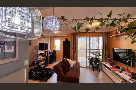 Foto 04 de apartamento à venda com 2 quartos, 66m² em Vila Metalúrgica, Santo André