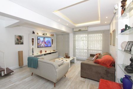 Sala de casa para alugar com 4 quartos, 510m² em Boa Vista, Porto Alegre