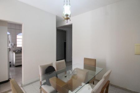 Sala 2 de casa à venda com 3 quartos, 200m² em Juliana, Belo Horizonte