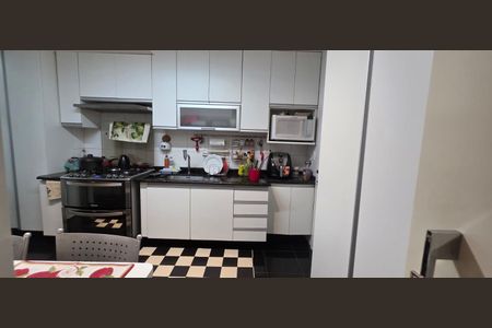 Apartamento à venda com 2 quartos, 100m² em Moema, São Paulo